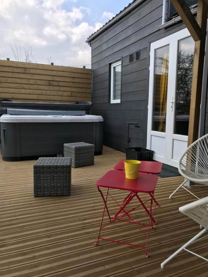Outremecourt Les Nuits Insolites De La Mothe - Hebergement En Bulle Ou Tiny House Avec Spa Privatif מראה חיצוני תמונה